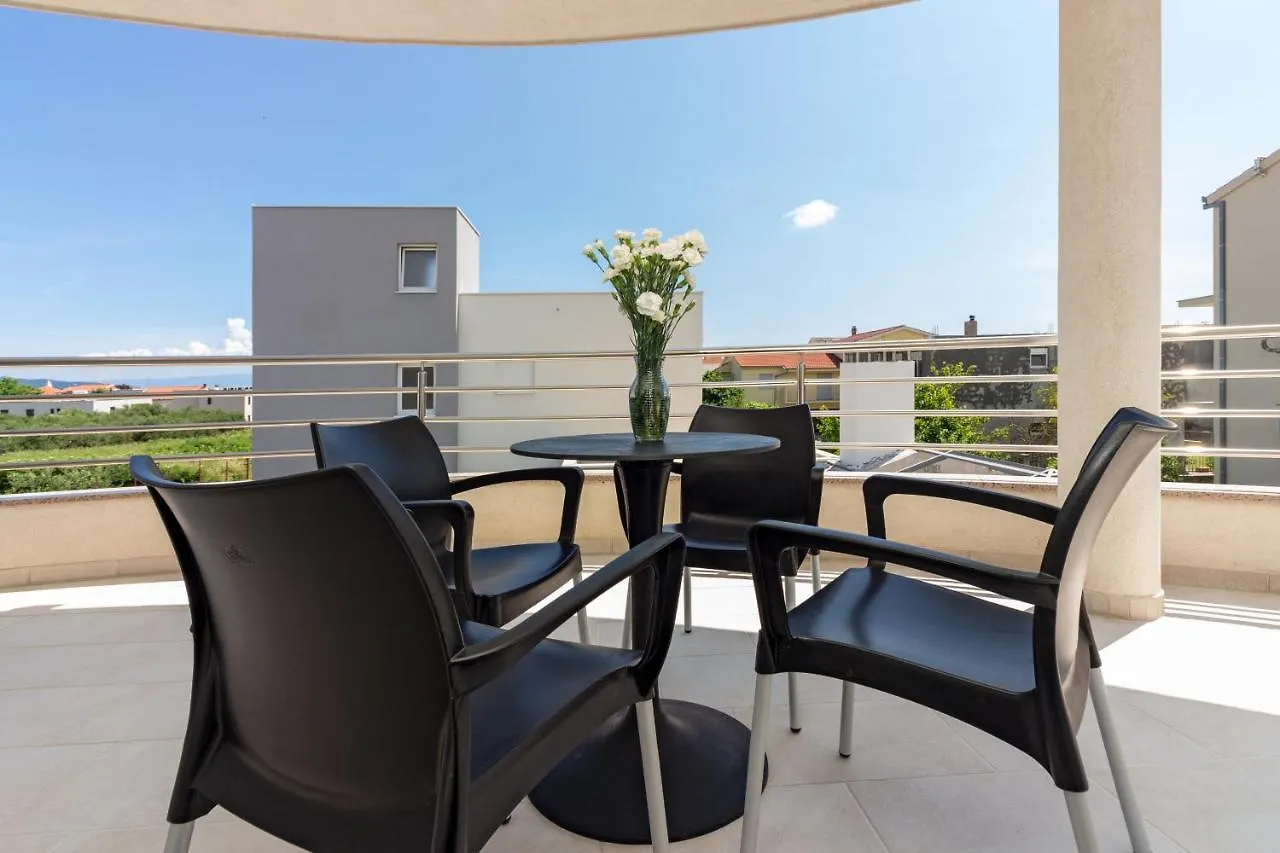 Villa Ivana In Kastela 0*,  Croatia