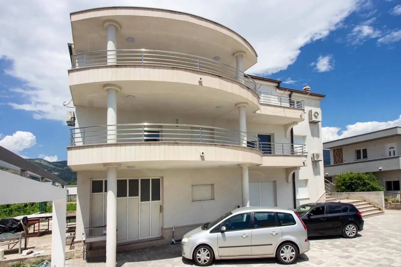 Villa Ivana In Kastela